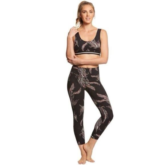 Free People Movement Serene Printed 7/8 Yoga Leggings Black Size Small - Picture 1 of 11